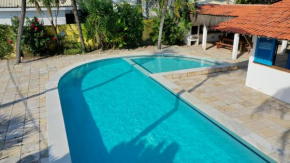 CASA com 4 Quartos a 200m da praia